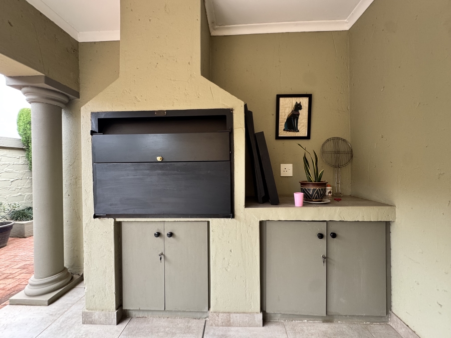 2 Bedroom Property for Sale in Flamwood North West